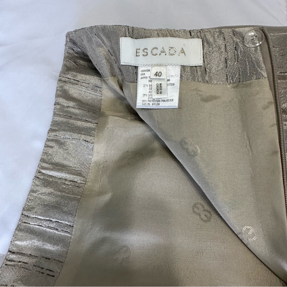 Escada Suit - Blazer and Skirt - Picture 5 of 16